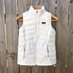 Patagonia | Girls Down Filled Quilted Vest Size L
